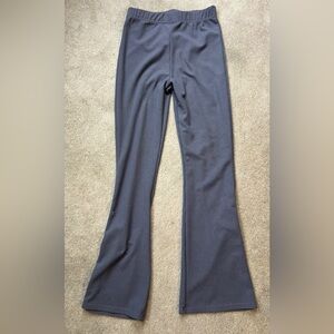 SHEIN Charcoal Ribbed Knit Flare Pants – High Waist – M